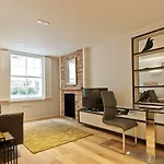 Superior St Christophers Place